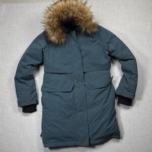 MEC Great Northern Down Parka Faux Fur Hooded Blue Insulated Size L